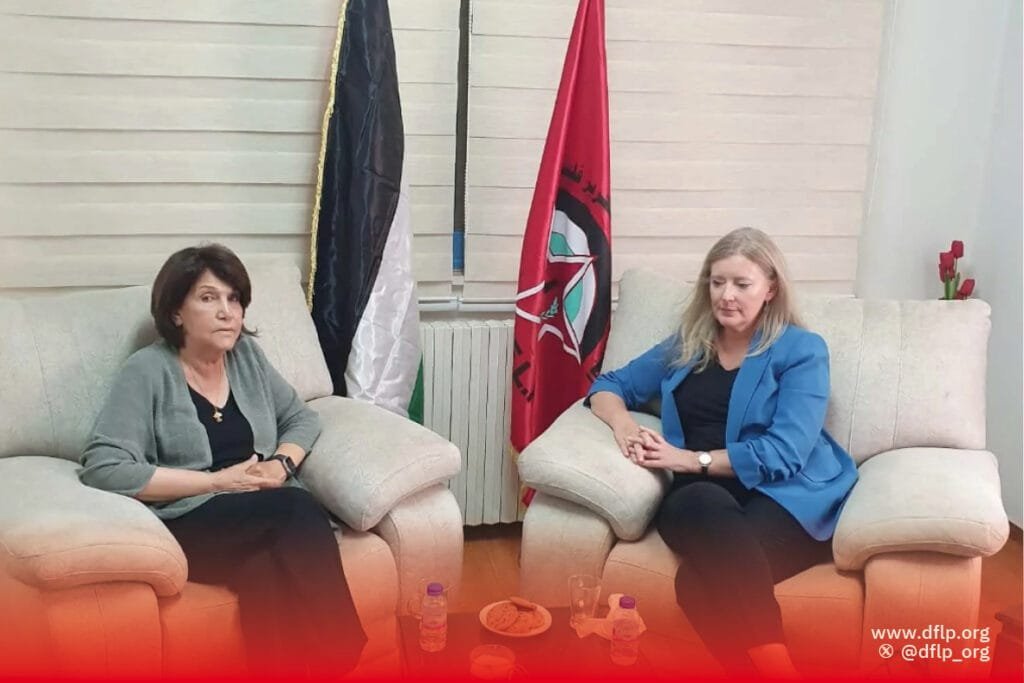 الديمقراطية برئاسة ماجدة المصري تبحث مع القنصل البريطاني العام التطورات السياسية